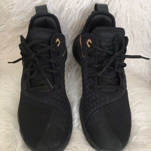 NIKE Basketball Sneakers 7